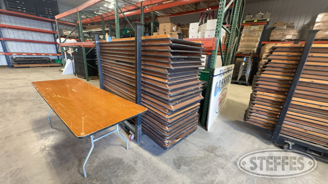(24) Folding Tables